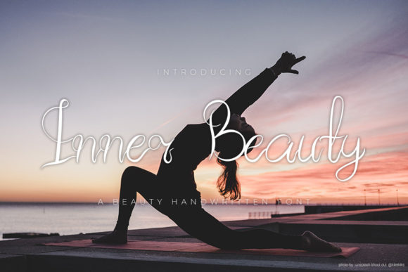 Inner Beauty: A Timeless Handwritten Font for Scroll-Stopping Brand Content